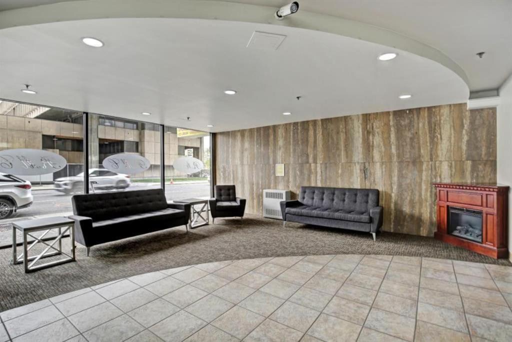 Downtown Center With Free Parking Apartment *